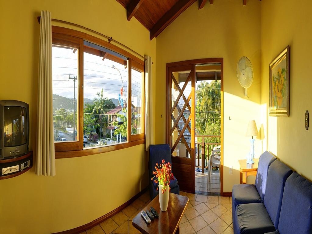 Morada Do Sol Apart Hotel ガロパバ 部屋 写真