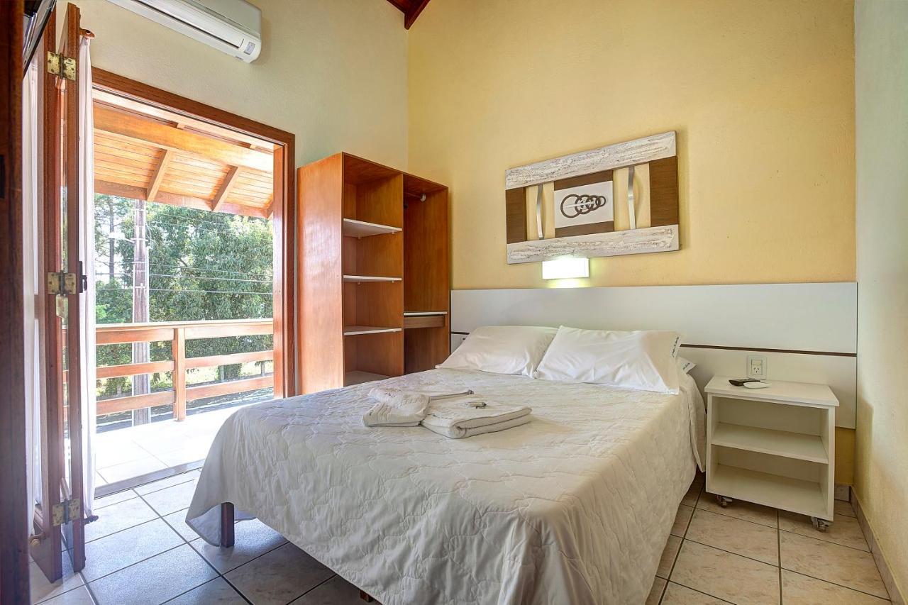 Morada Do Sol Apart Hotel ガロパバ エクステリア 写真